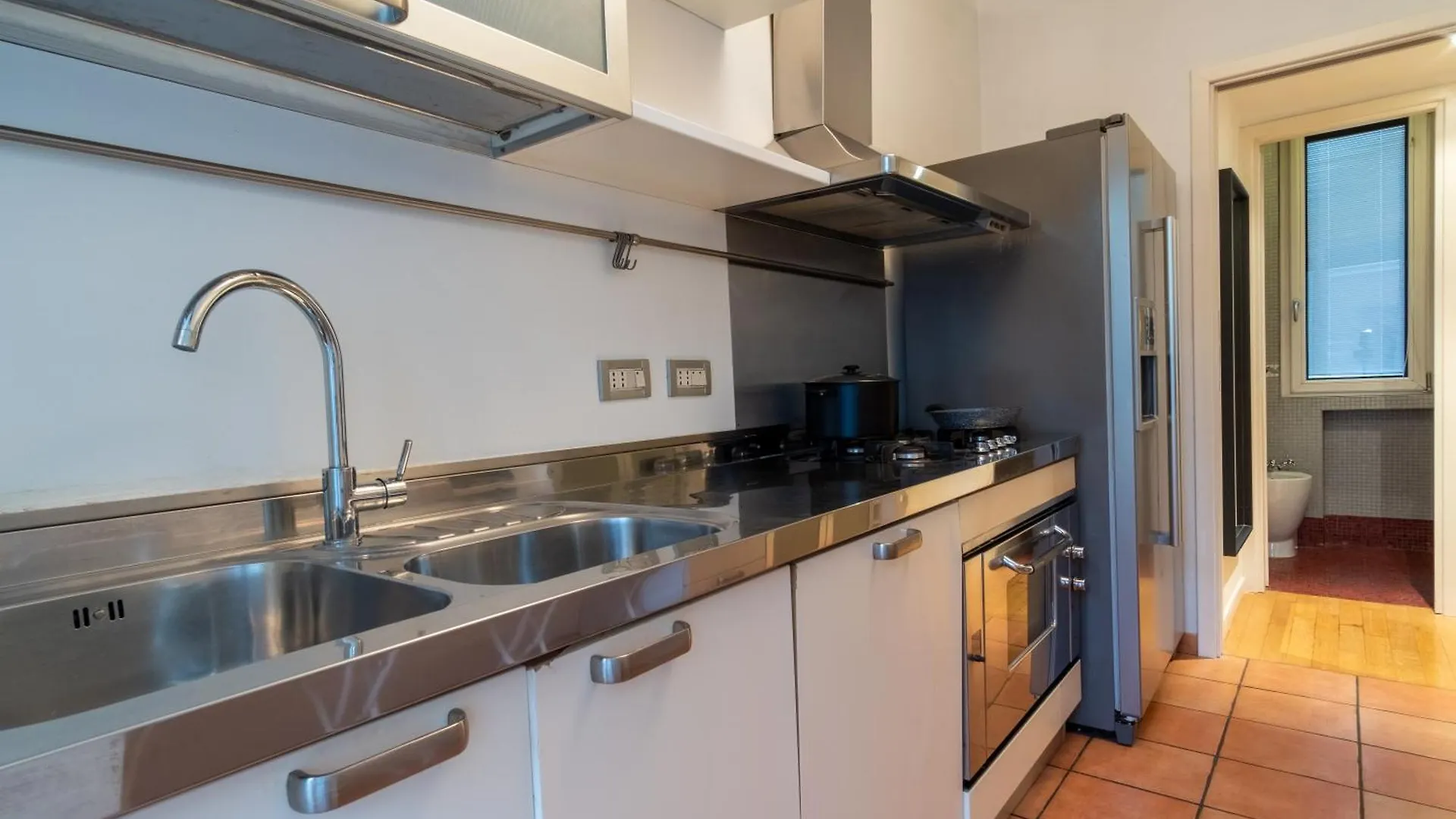 Attic With Terrace And Jacuzzi - Luxury Apartment Rome 0*,  Italy